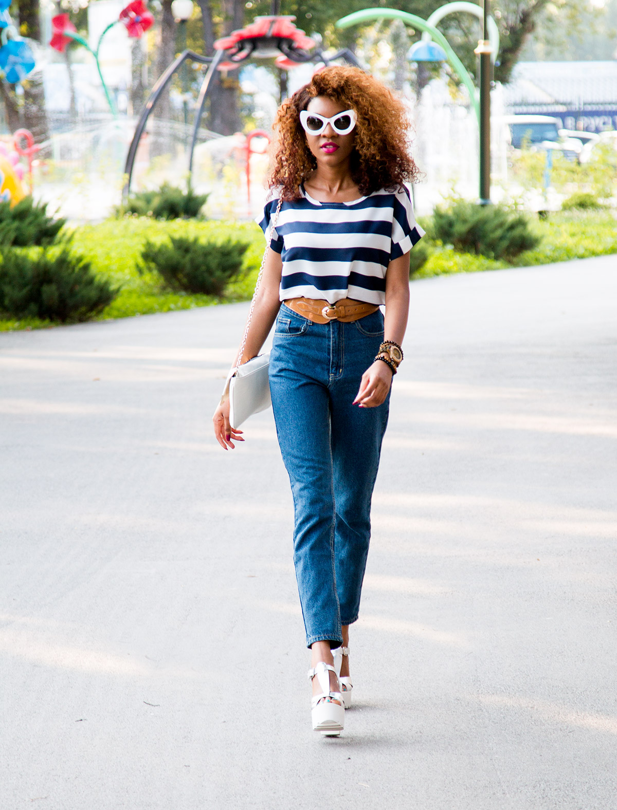 how to rock mom jeans in 2015 like a pro