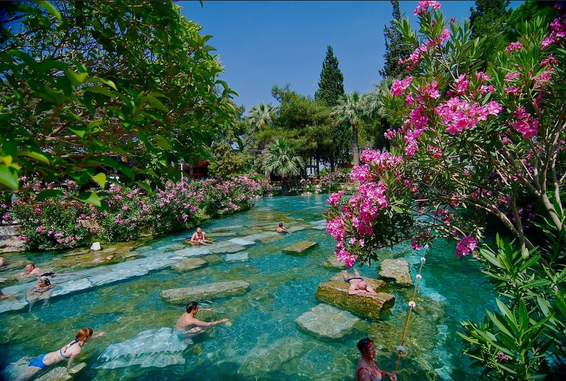 cleopatra antique pool pamukkale