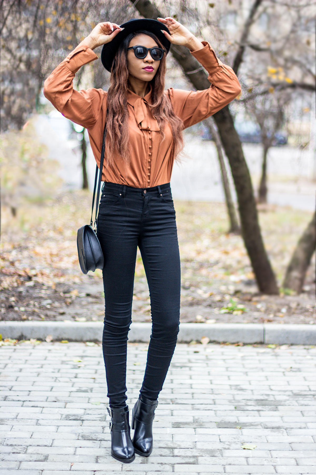 fashion blogger outfit with hat