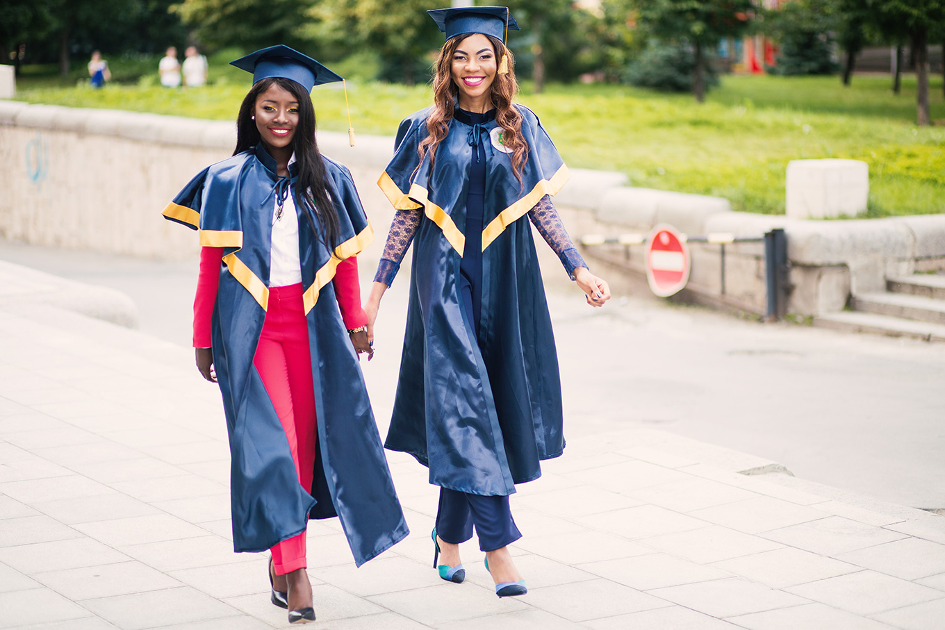 Fashion blogger Modavracha graduated to become a medical doctor