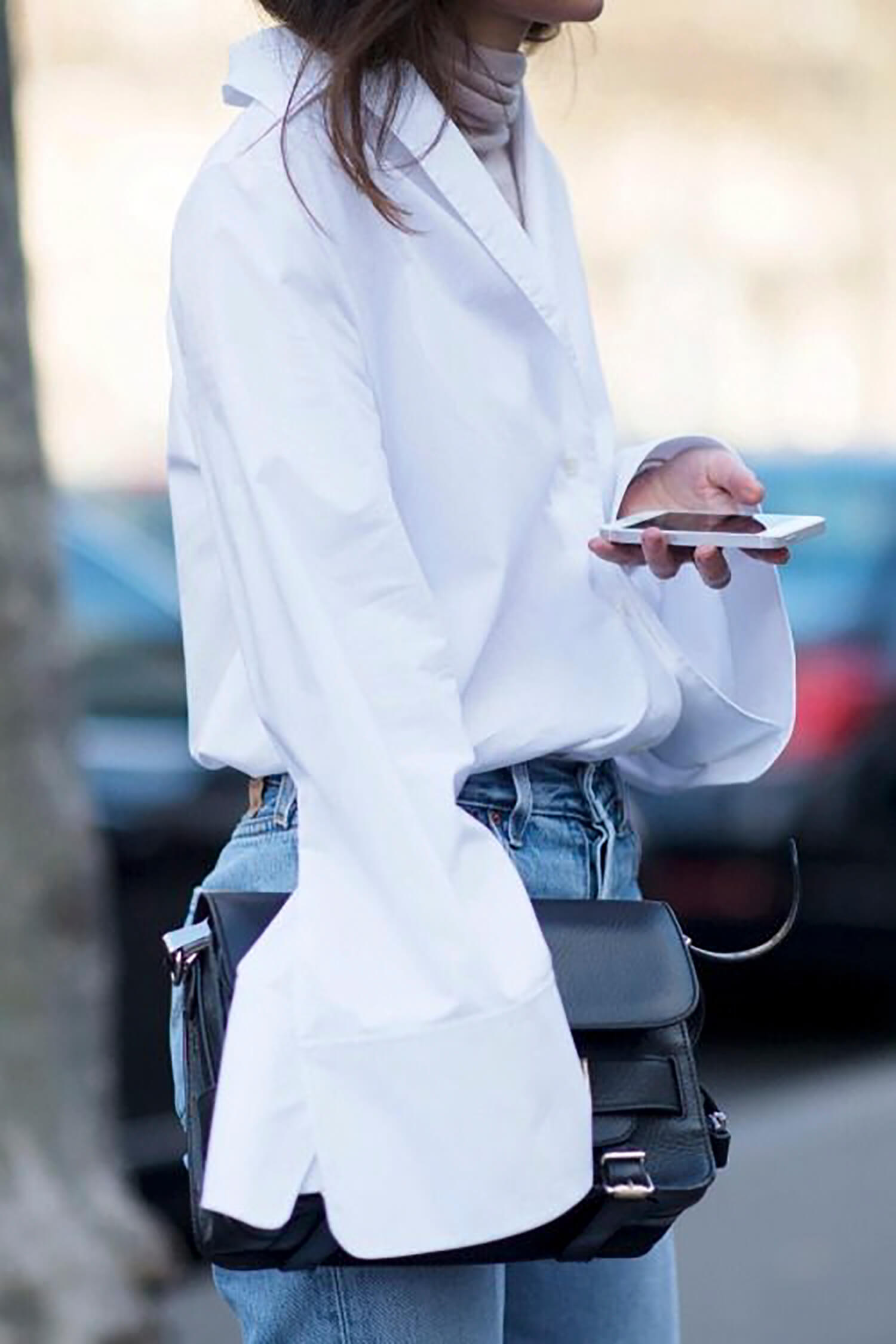 White long fluted sleeve top outfit