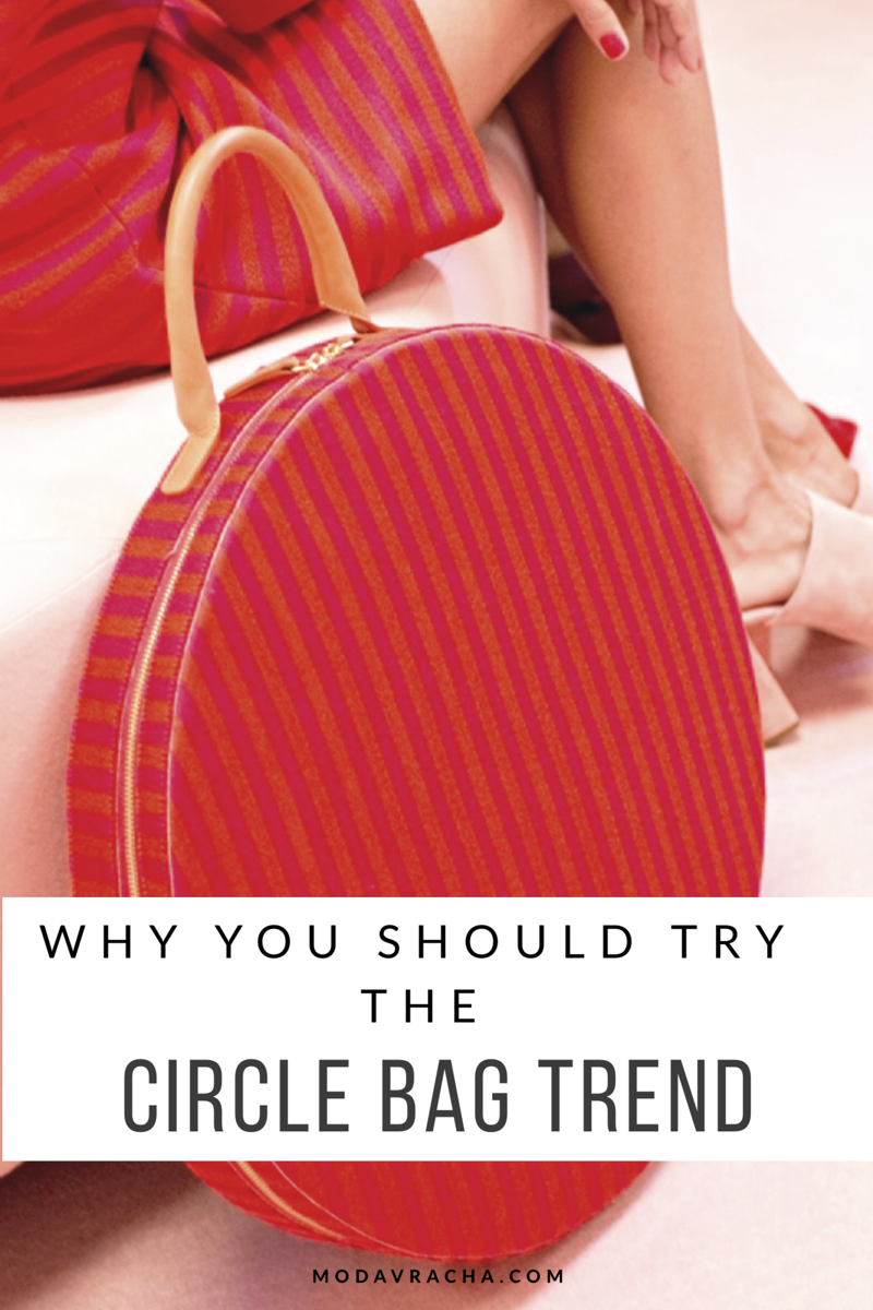 The circle bag trend is a must try fashion trend this season