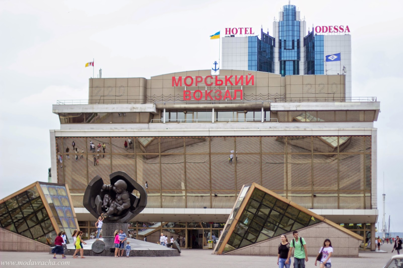 Travel: Odessa Leftovers sightseeing in odessa sea port
